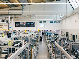 Siemens, yapay zekâ destekli otonom fabrikaları geliştirmek için NVIDIA ile iş birliği yapıyor Siemens, yapay zekâ destekli otonom fabrikaları geliştirmek için NVIDIA ile iş birliği yapıyor